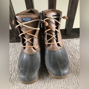 Sperry Saltwater Duck Boot Ladies 8.5 US